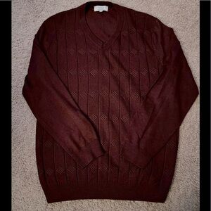 Turnbury deep red/maroon v-neck merino wool pullover sweater EUC size L